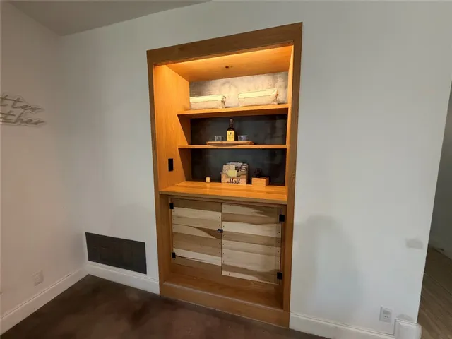 $2,600 | 1900 Dauphine Cove, Austin, TX 78727