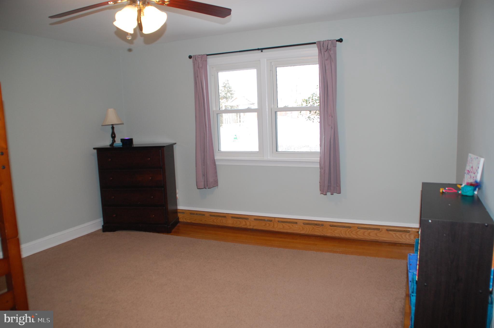 841 Allentown Road Telford, PA 18969 - Photo 16 of 36 Lots of room in Bedroom 2...