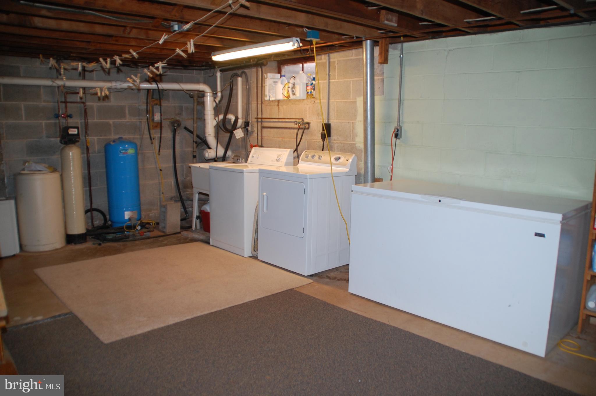 841 Allentown Road Telford, PA 18969 - Photo 26 of 36 Laundry Area...