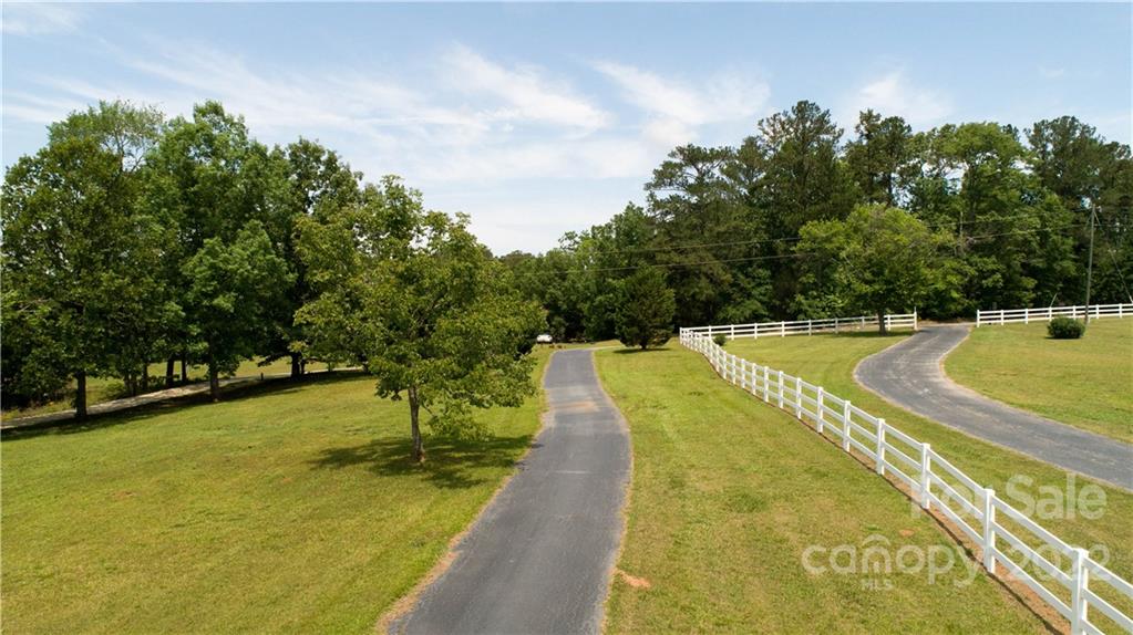 1526 Carlisle White Road Chester, SC 29706 - Photo 2 of 38 Gallery Image 2