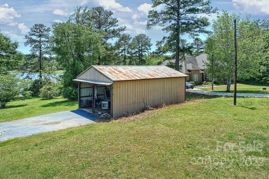 1526 Carlisle White Road Chester, SC 29706 - Photo 6 of 38 Gallery Image 6