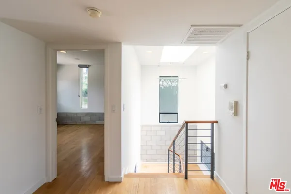 $10,000 | 2216 Bancroft Avenue, Los Angeles, CA 90039