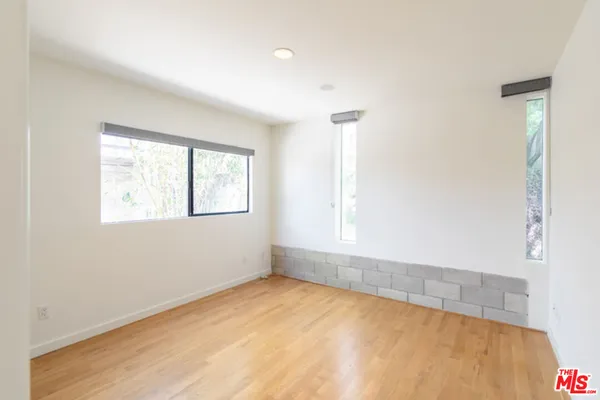 $10,000 | 2216 Bancroft Avenue, Los Angeles, CA 90039