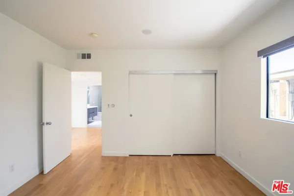 $10,000 | 2216 Bancroft Avenue, Los Angeles, CA 90039