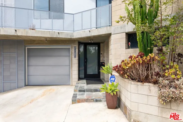 $10,000 | 2216 Bancroft Avenue, Los Angeles, CA 90039