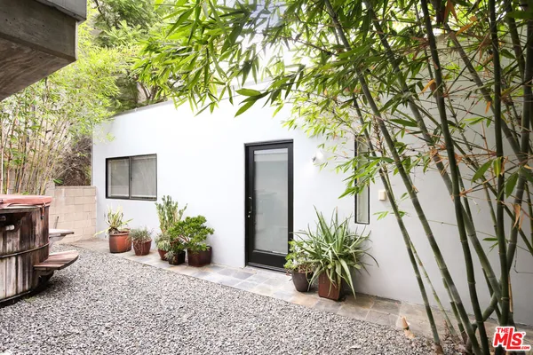 $10,000 | 2216 Bancroft Avenue, Los Angeles, CA 90039