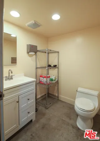 $10,000 | 2216 Bancroft Avenue, Los Angeles, CA 90039