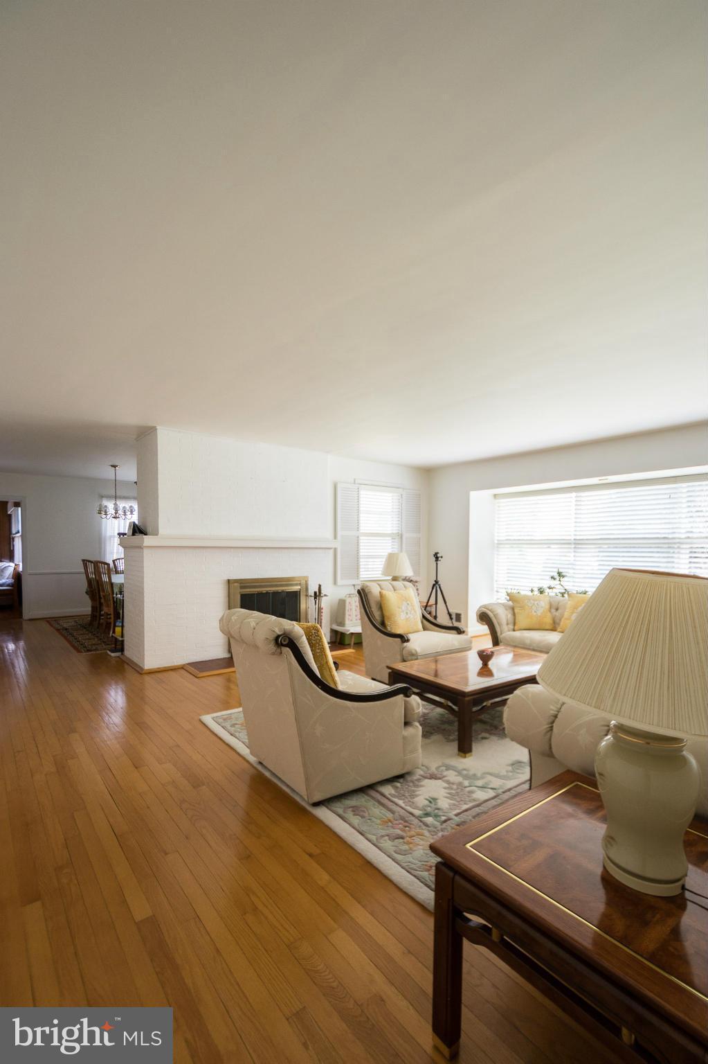 320 East Timonium Road Lutherville-Timonium, MD 21093 - Photo 9 of 21 Living Room