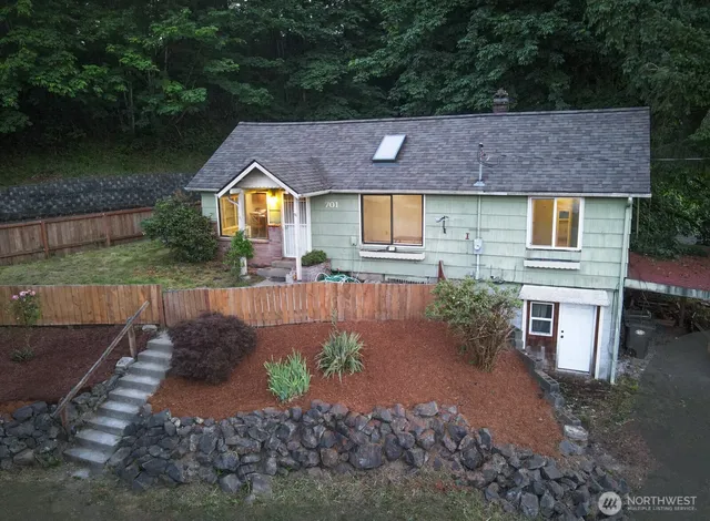 $289,900 | 701 Northwest Dexter Avenue, Winlock, WA 98596