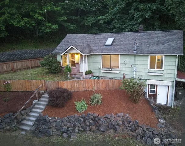 $284,900 | 701 Northwest Dexter Avenue, Winlock, WA 98596