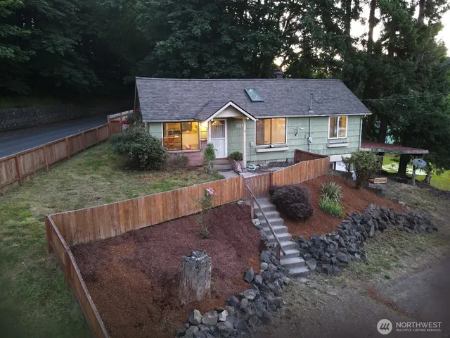 $289,900 | 701 Northwest Dexter Avenue, Winlock, WA 98596