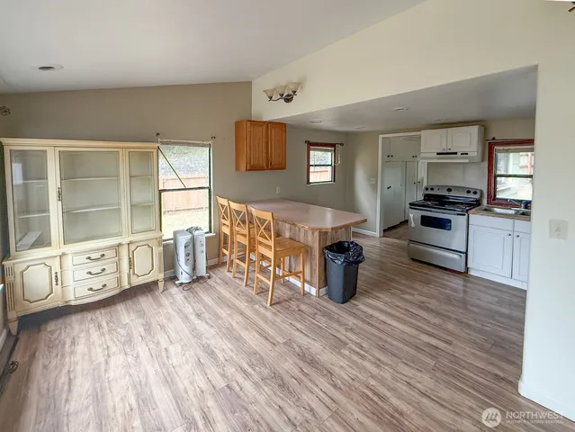 $289,900 | 701 Northwest Dexter Avenue, Winlock, WA 98596