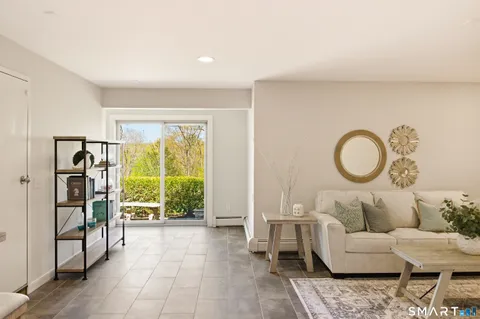 $1,050,000 | 28 Garnet Road, Roxbury, CT 06783