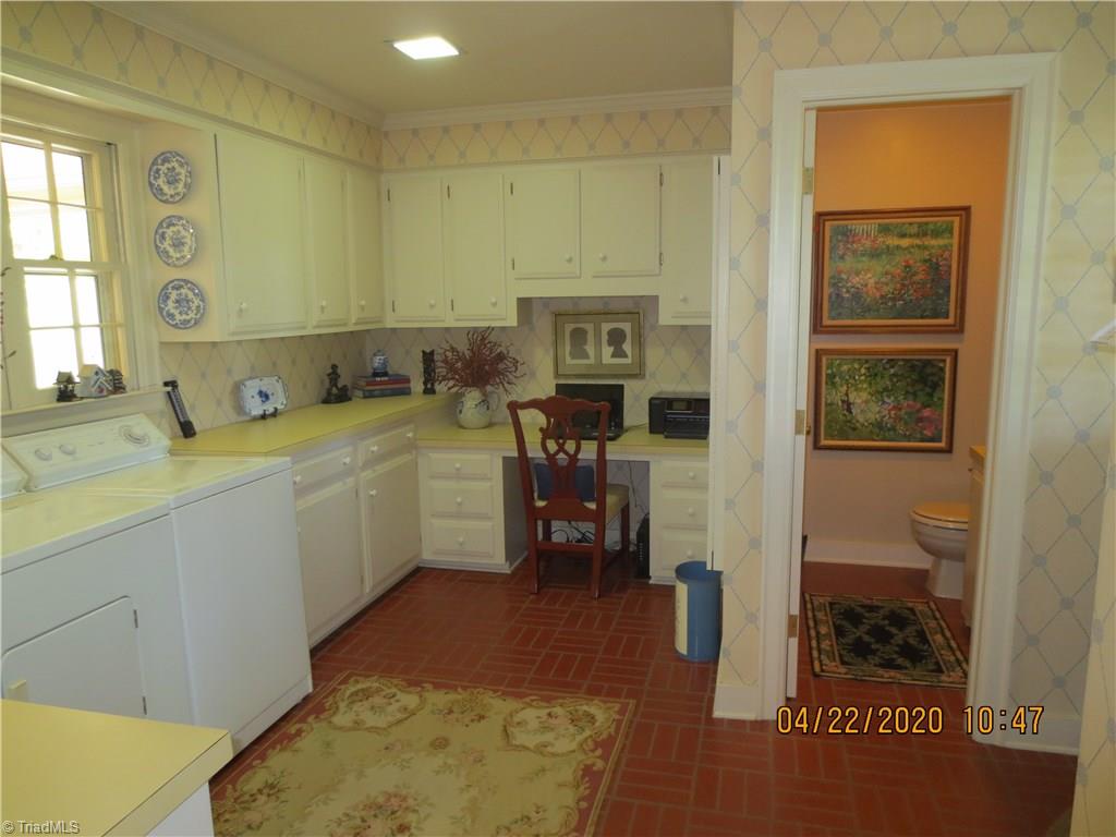 213 Kirby Road King, NC 27021 - Photo 2 of 26 Gallery Image 2