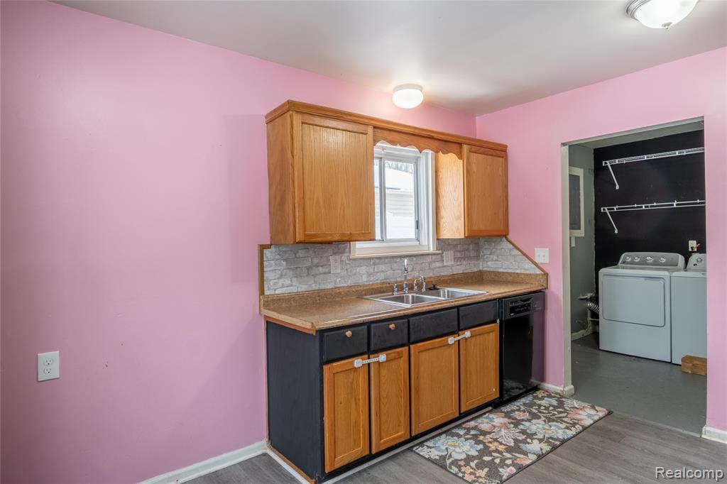 6144 Princess Street Taylor, MI 48180 - Photo 9 of 25