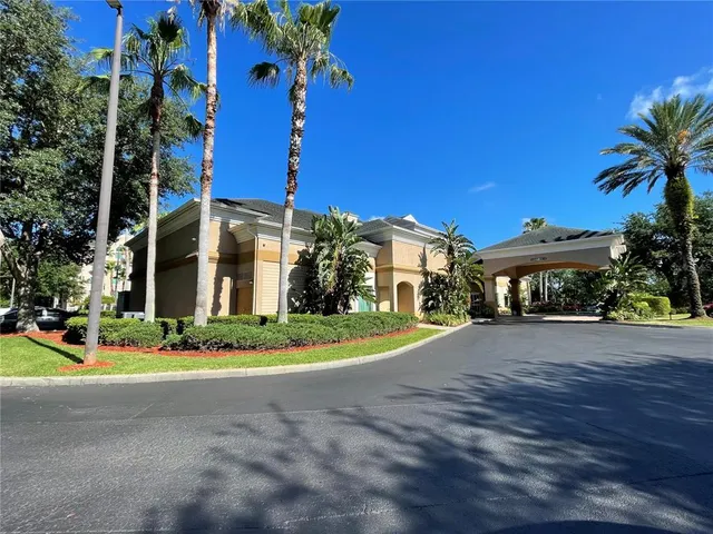 $209,000 | 8303 Palm Parkway, Unit 221/223, Orlando, FL 32836