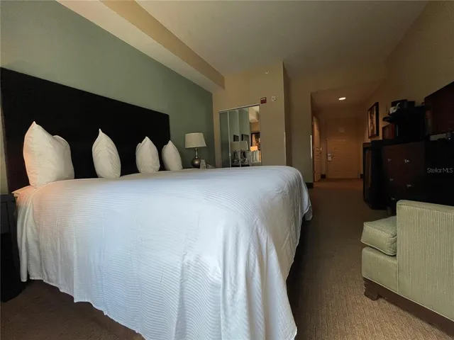 $209,000 | 8303 Palm Parkway, Unit 221/223, Orlando, FL 32836