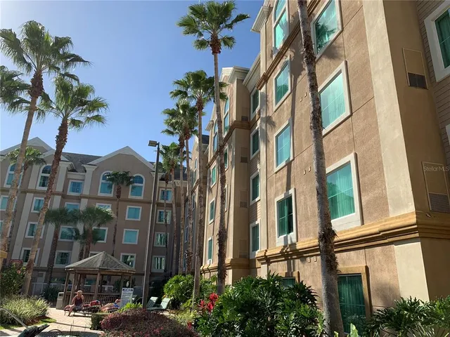 $209,000 | 8303 Palm Parkway, Unit 221/223, Orlando, FL 32836