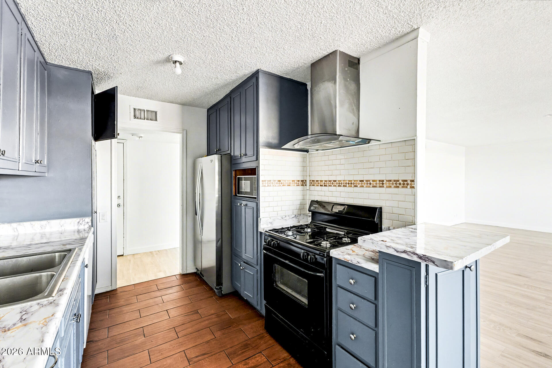 6767 North 7th Street, Unit 227 Phoenix, AZ 85014 - Photo 8 of 25 08 7th #227