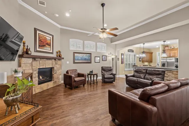 $750,000 | 3933 Blackjack Oak Drive, Colleyville, TX 76034