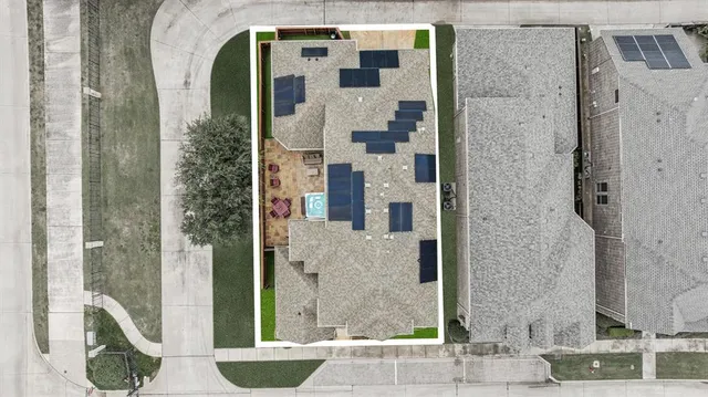 $750,000 | 3933 Blackjack Oak Drive, Colleyville, TX 76034