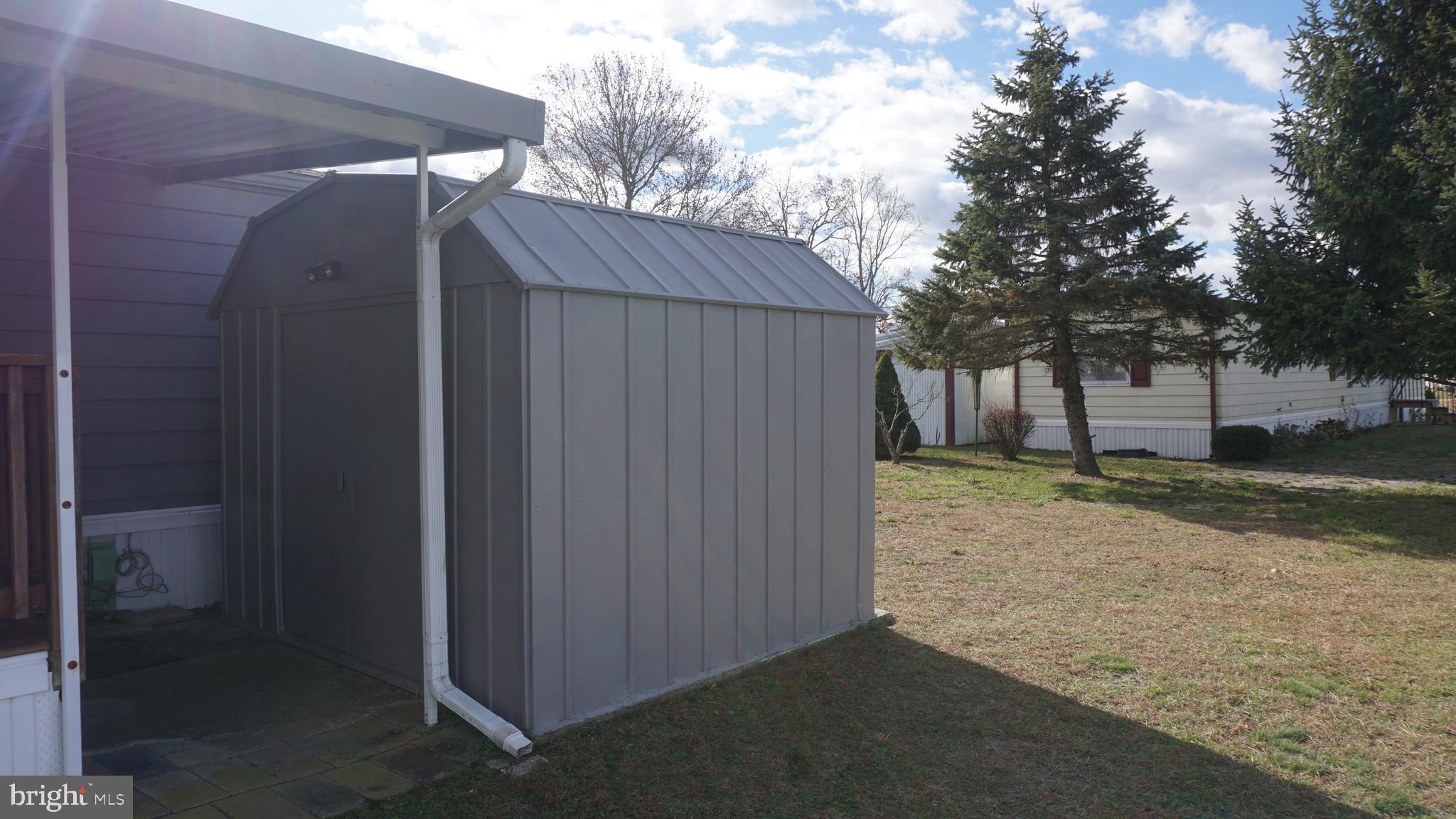 572 Miles Standish Lane Buena, NJ 08310 - Photo 6 of 22 a view of backyard of house
