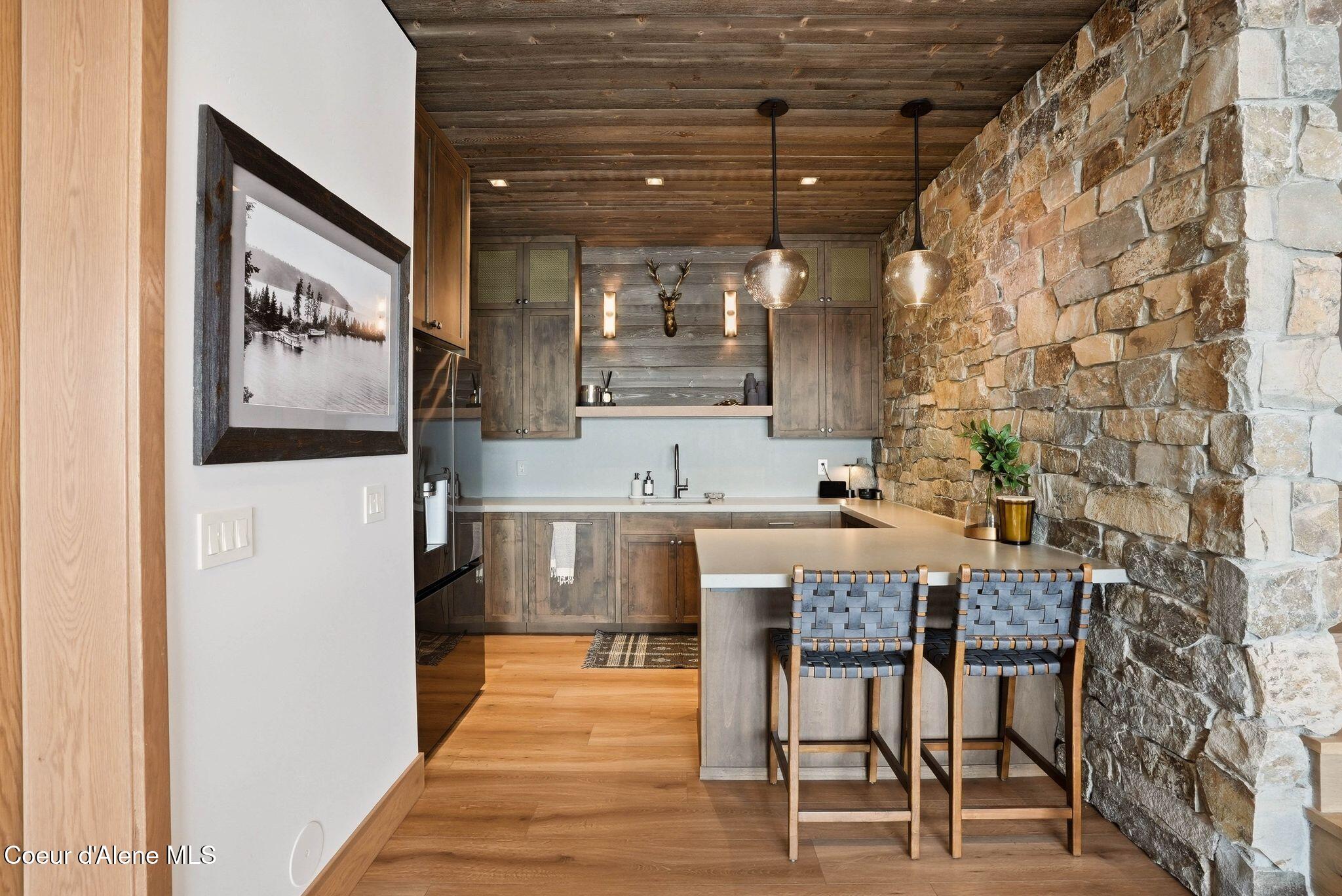 8190 Pin Oak Road Worley, ID 83876 - Photo 62 of 99 62_Inside-Media-Pin Oak-76