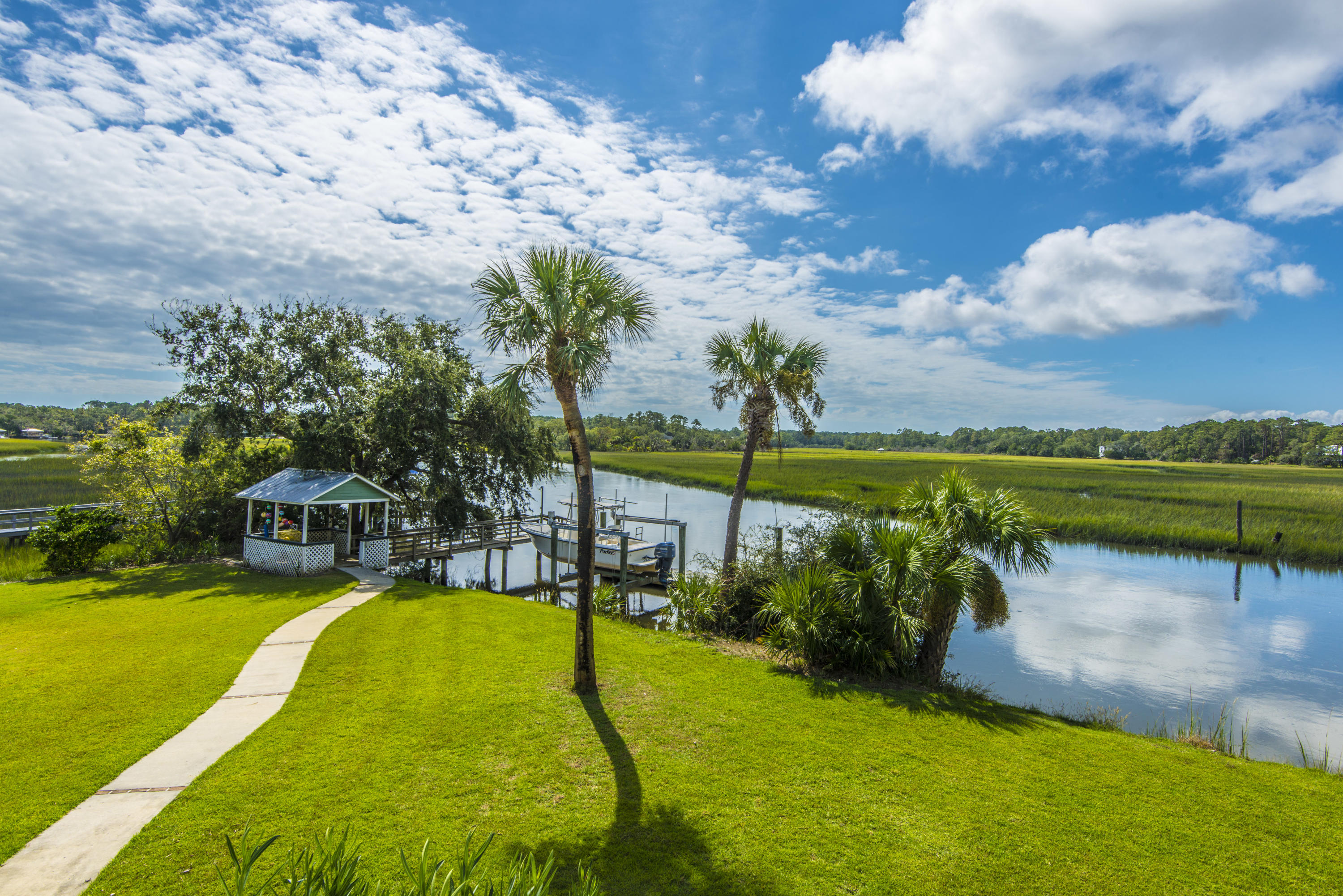 8526 Oyster Factory Road Edisto Island, SC 29438 - Photo 11 of 57 8526 Oyster Factory Road (58)