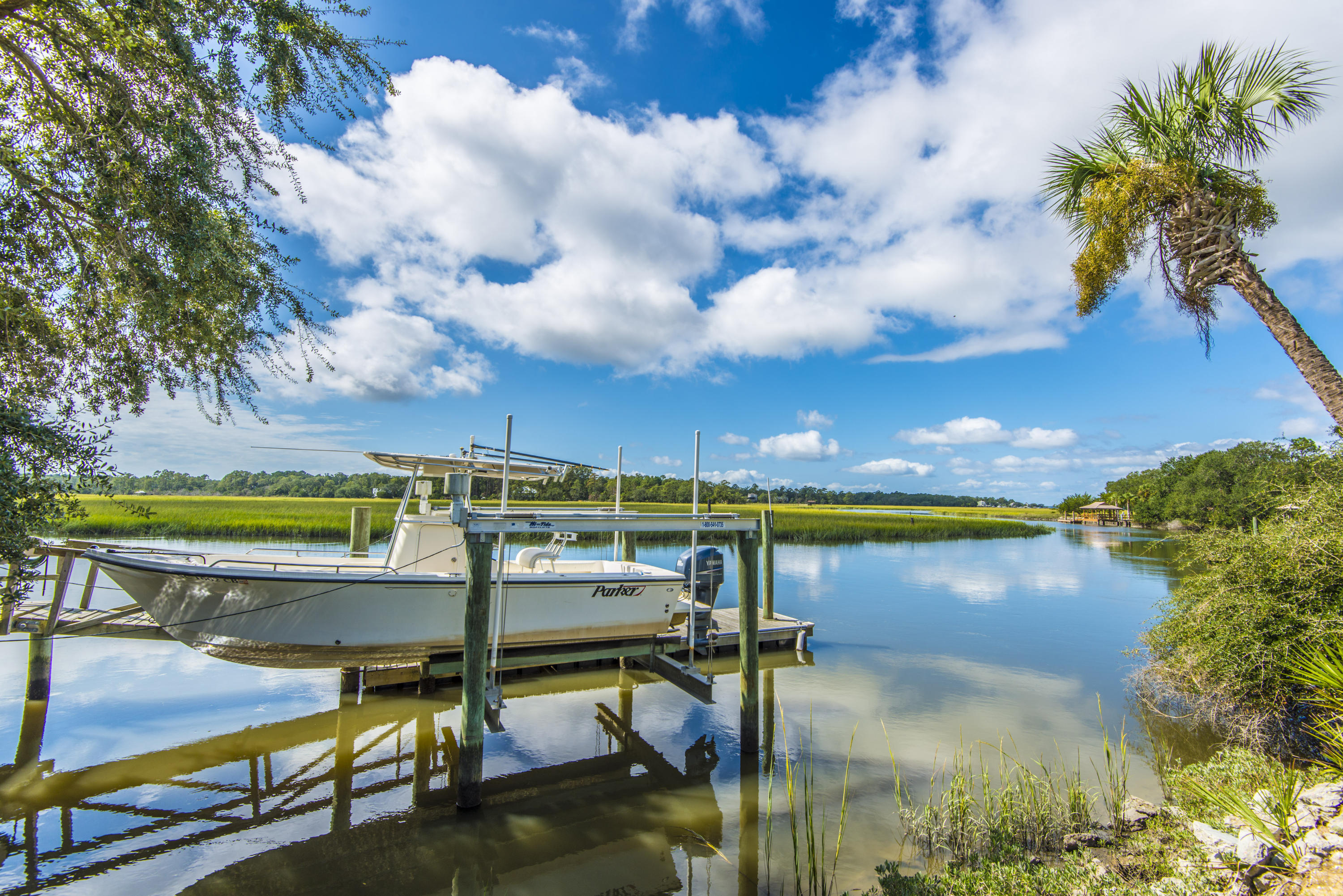 8526 Oyster Factory Road Edisto Island, SC 29438 - Photo 52 of 57 8526 Oyster Factory Road (53)