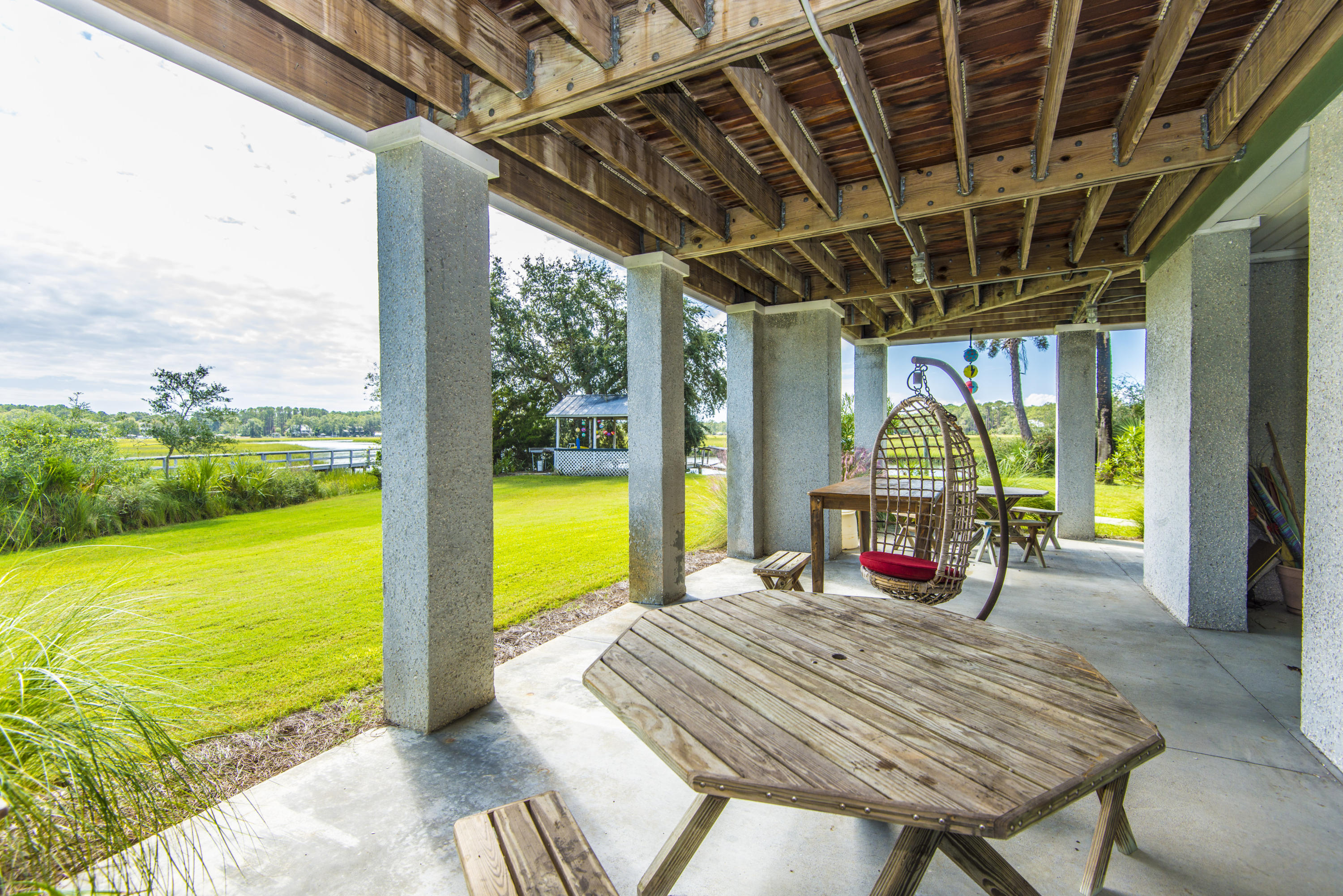 8526 Oyster Factory Road Edisto Island, SC 29438 - Photo 54 of 57 8526 Oyster Factory Road (55)
