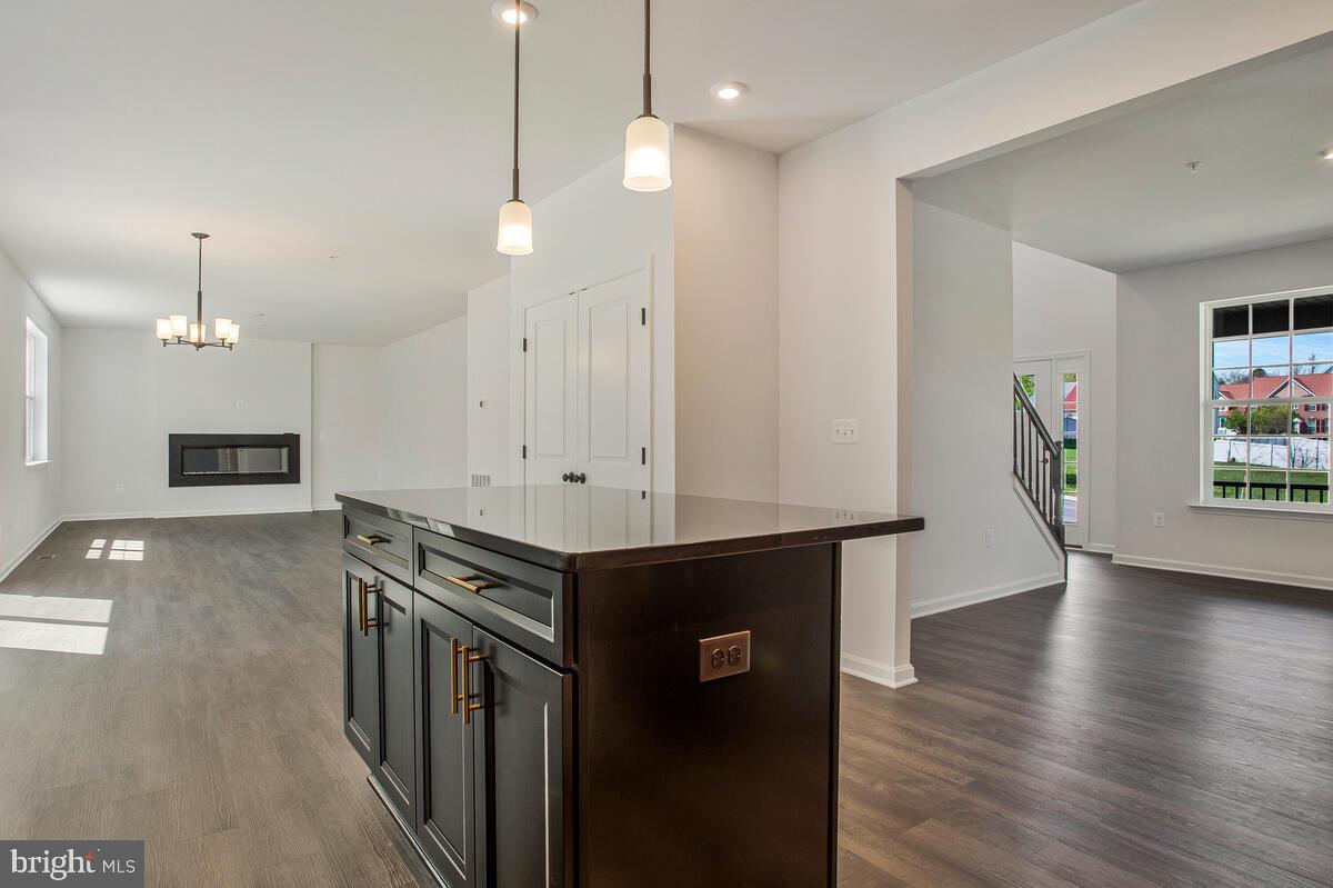 6515 Suitland Road Suitland, MD 20746 - Photo 5 of 18 Open kitchen