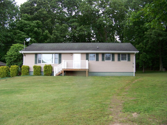 195 Rocca Way Franklin, PA 16323 - Photo 1 of 1 Main View