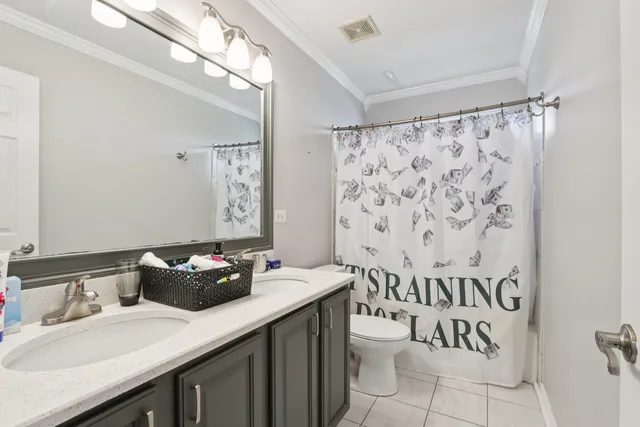 $529,900 | 18627 West Lazy Acre Road, Lake Villa, IL 60046