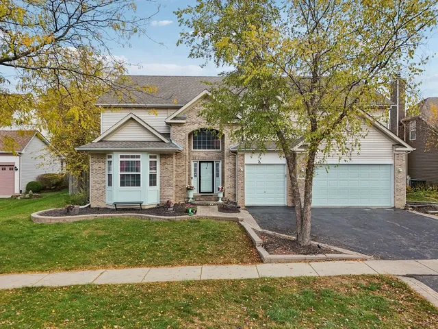 $529,900 | 18627 West Lazy Acre Road, Lake Villa, IL 60046