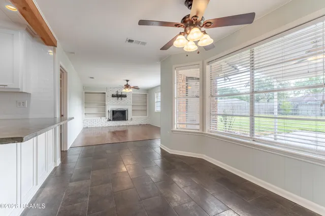 $2,895 | 4643 Fleet Drive, Baton Rouge, LA 70809