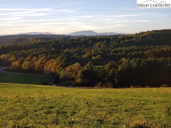 $19,900 | Crestview Mountain Drive, Ennice, NC 28623