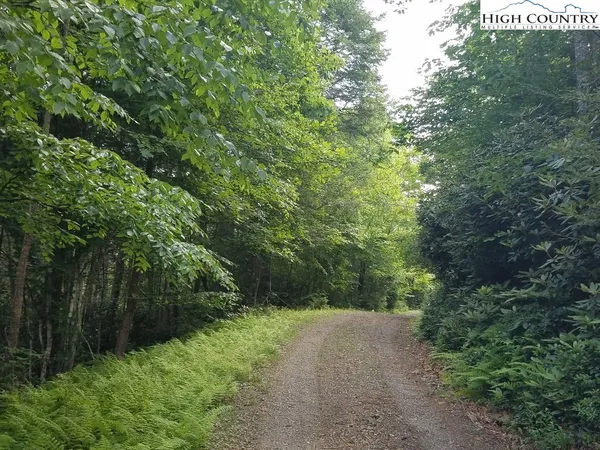 $19,900 | Crestview Mountain Drive, Ennice, NC 28623