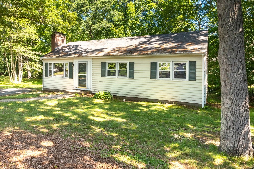 8 Country Lane Maynard, MA 01754 - Photo 2 of 21 Gallery Image 2