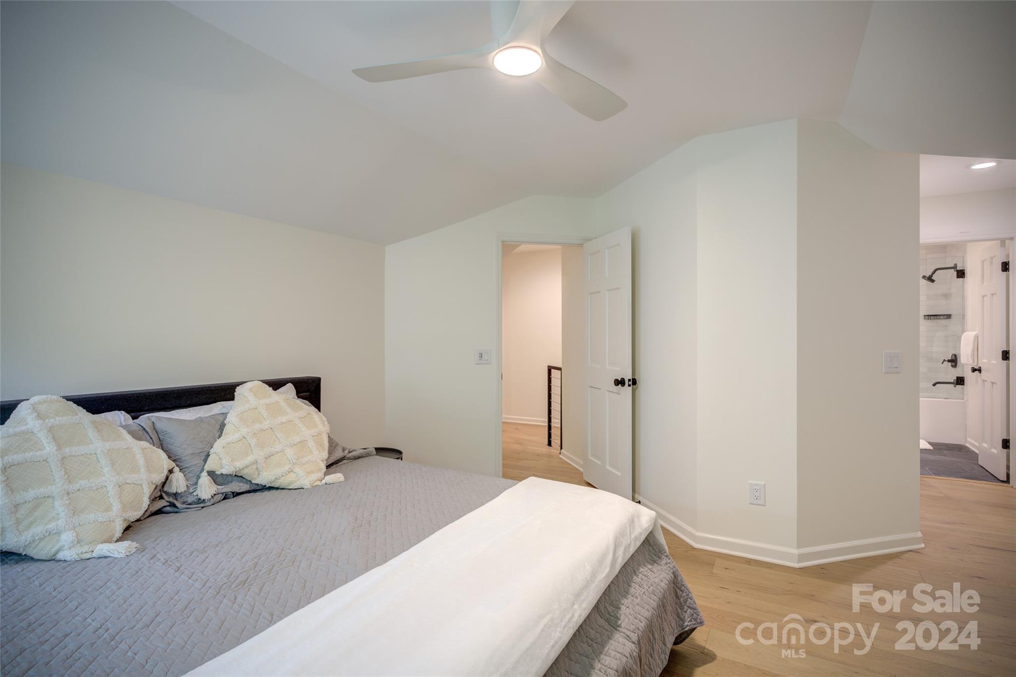 194 Hillbeck, Unit 2 Boone, NC 28607 - Photo 17 of 29
