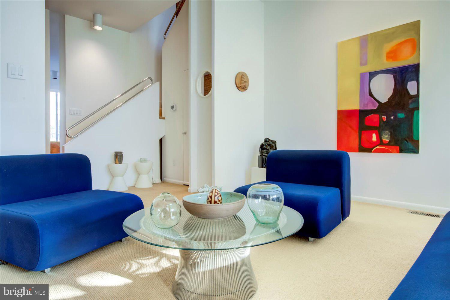 515 2nd Street Southeast Washington, DC 20003 - Photo 51 of 80 Stairway to upper level
