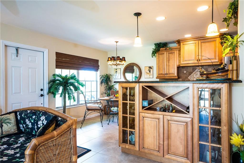 944 Northwest Spruce Ridge Drive, Unit B5 Stuart, FL 34994 - Photo 3 of 19 Gallery Image 3