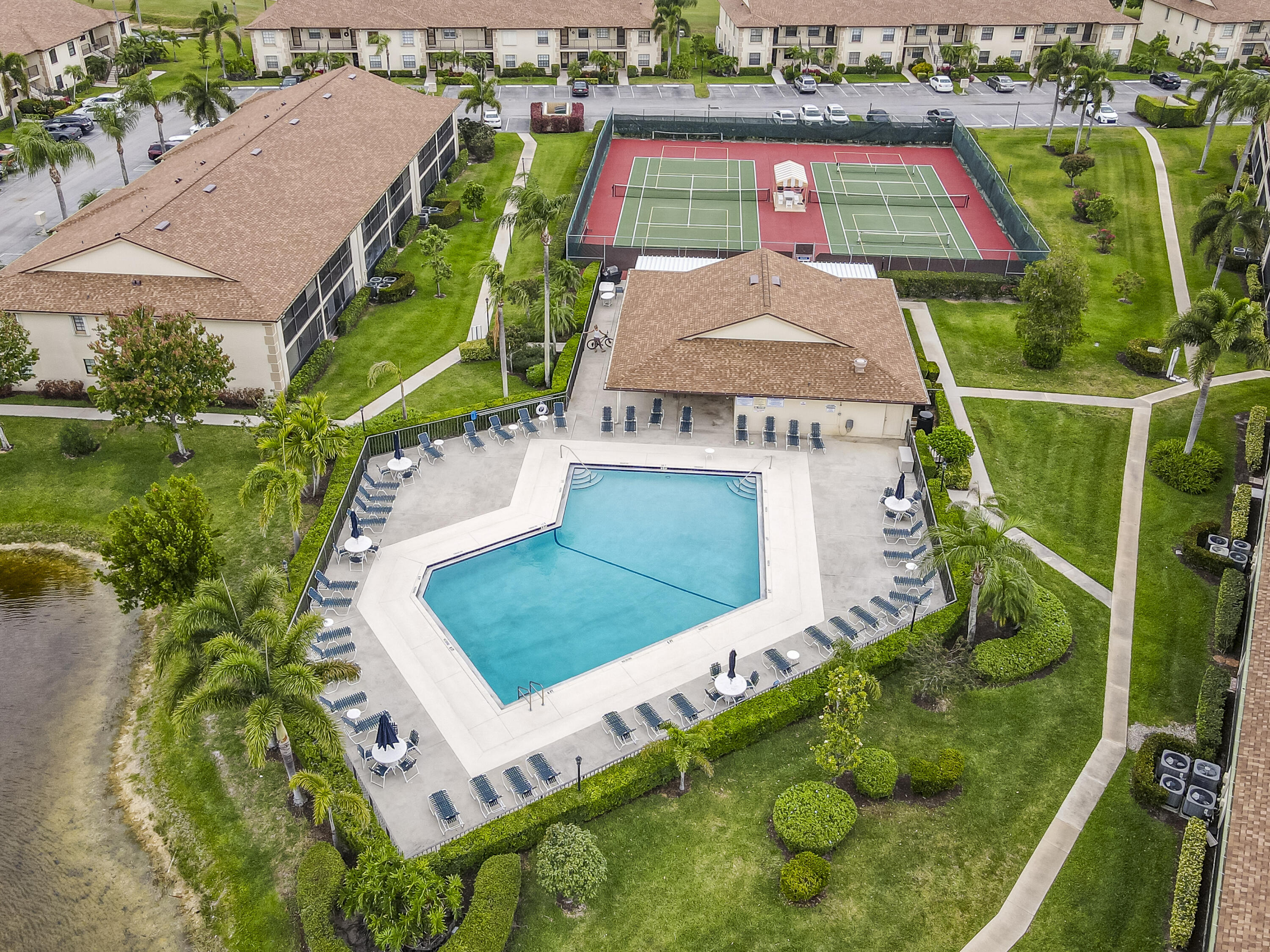 1102 Pinecrest Circle, Unit A Jupiter, FL 33458 - Photo 25 of 27 IMG-28