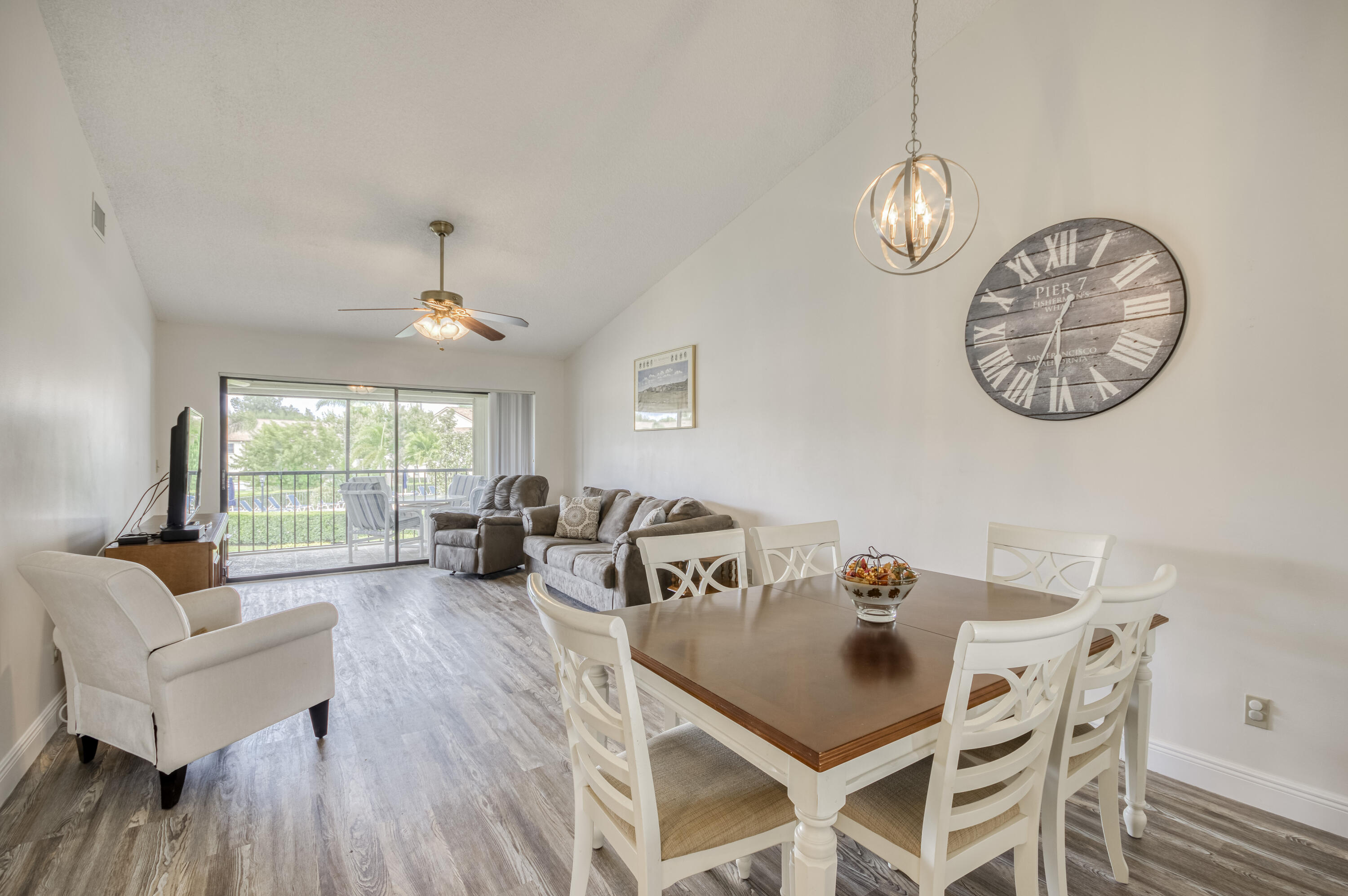 1102 Pinecrest Circle, Unit A Jupiter, FL 33458 - Photo 3 of 27 IMG-8