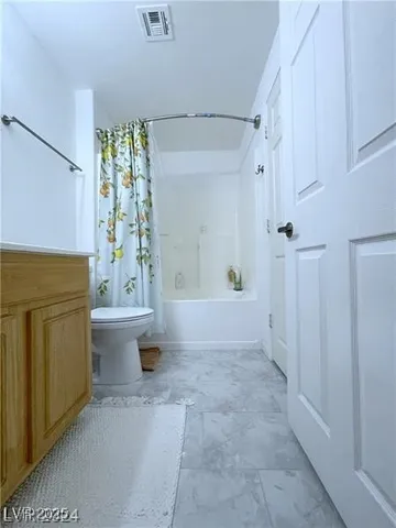 $249,990 | 5855 Valley Drive, Unit 2101, North Las Vegas, NV 89031