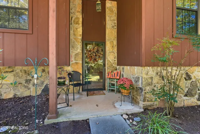 $399,900 | 3919 Doan Drive, Kodak, TN 37764