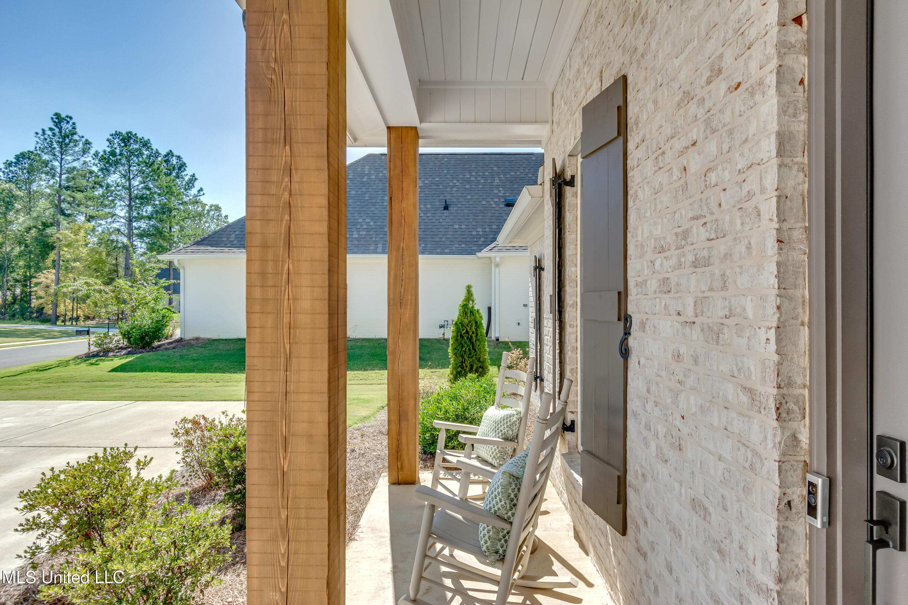 116 Spring's Crossing Madison, MS 39110 - Photo 5 of 59 116 Springs Crossing-18