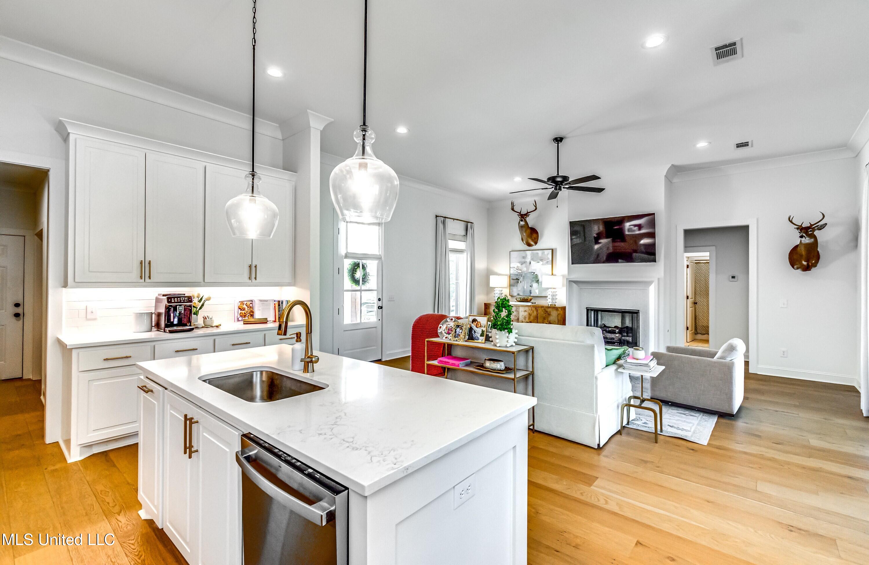 116 Spring's Crossing Madison, MS 39110 - Photo 7 of 59 LR8