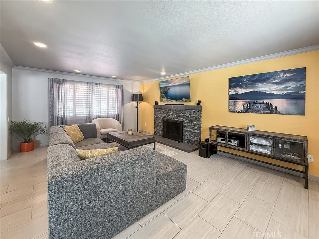 5856 Greenview Road Calabasas, CA 91302 - Photo 10 of 55