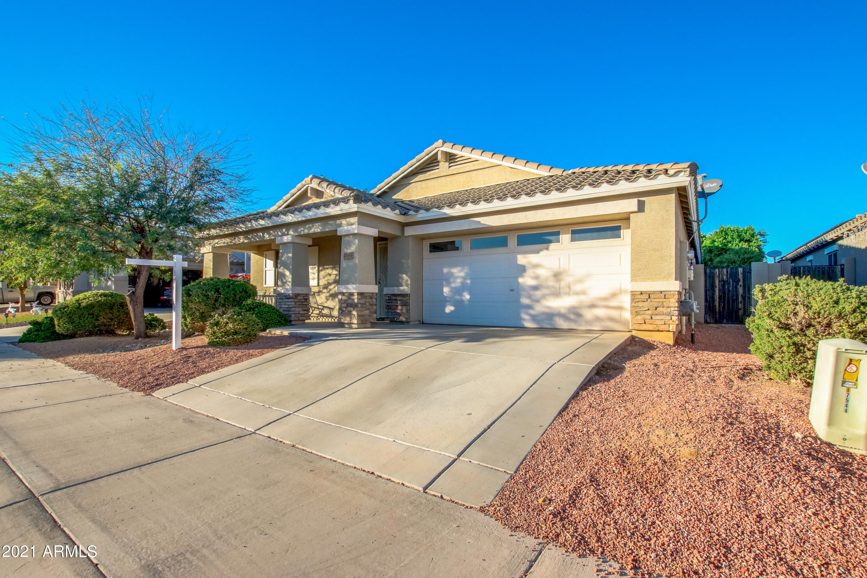 17556 West Bloomfield Road Surprise, AZ 85388 - Photo 2 of 21 dl blends-1