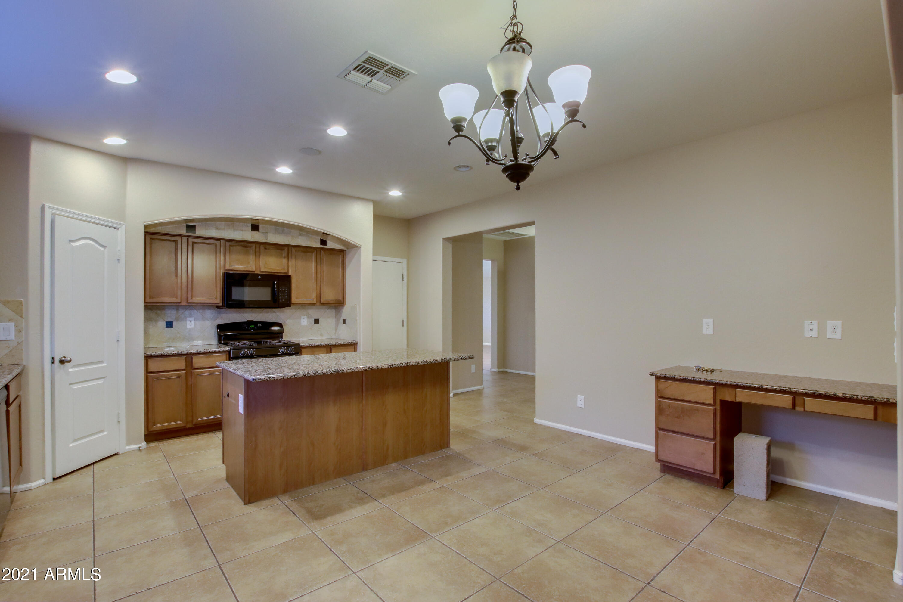 17556 West Bloomfield Road Surprise, AZ 85388 - Photo 6 of 21 dl blends-22